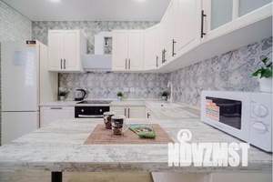 2-к квартира, посуточно, 75м2, 2/17 этаж