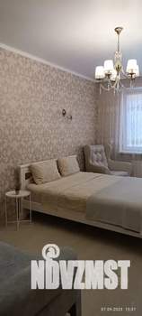 1-к квартира, посуточно, 43м2, 8/24 этаж