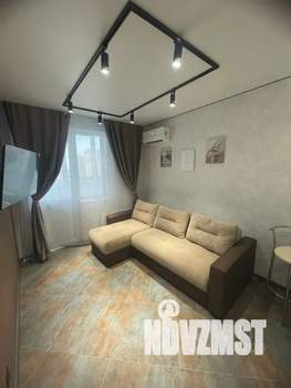 1-к квартира, посуточно, 35м2, 12/25 этаж