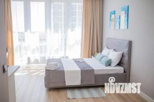 Студия квартира, посуточно, 28м2, 10/16 этаж