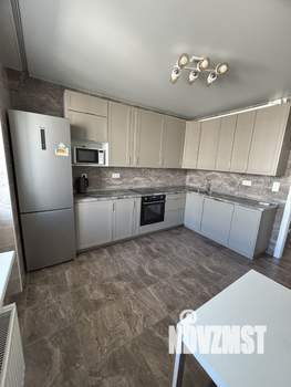 2-к квартира, на длительный срок, 64м2, 8/10 этаж