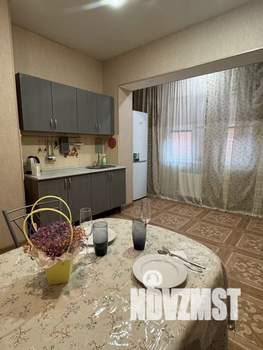 1-к квартира, посуточно, 40м2, 2/2 этаж