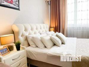 1-к квартира, посуточно, 44м2, 1/1 этаж