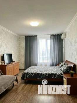 2-к квартира, посуточно, 76м2, 1/1 этаж