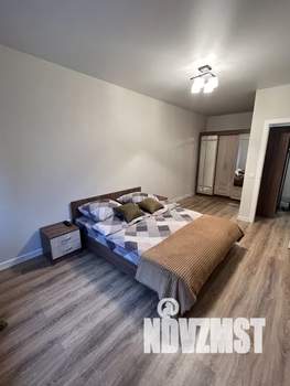 1-к квартира, посуточно, 37м2, 2/24 этаж