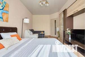 1-к квартира, посуточно, 38м2, 13/18 этаж