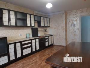 3-к квартира, на длительный срок, 87м2, 1/17 этаж