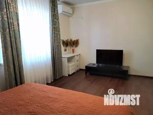 2-к квартира, посуточно, 67м2, 1/1 этаж