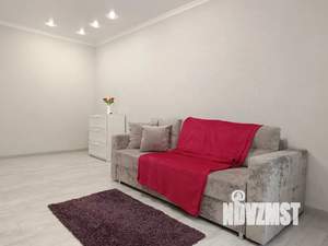 2-к квартира, посуточно, 60м2, 1/22 этаж