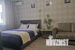 1-к квартира, посуточно, 38м2, 8/13 этаж