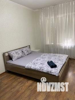 2-к квартира, посуточно, 60м2, 1/17 этаж