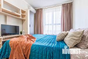 1-к квартира, посуточно, 42м2, 4/25 этаж