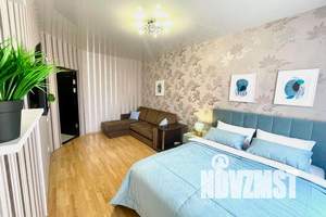 1-к квартира, посуточно, 40м2, 13/17 этаж