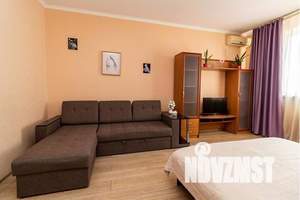 1-к квартира, посуточно, 53м2, 9/16 этаж