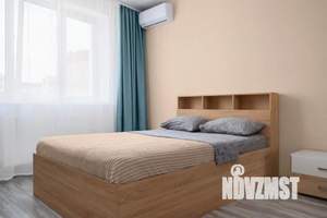 1-к квартира, посуточно, 43м2, 1/1 этаж