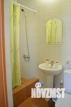 1-к квартира, посуточно, 27м2, 2/2 этаж