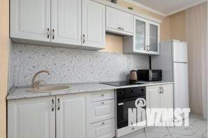 1-к квартира, посуточно, 40м2, 6/18 этаж