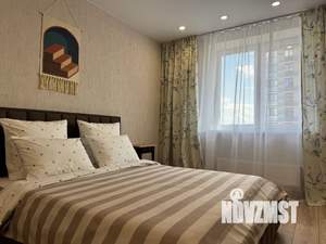 Студия квартира, посуточно, 34м2, 18/24 этаж