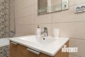2-к квартира, посуточно, 55м2, 1/1 этаж