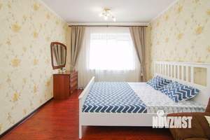2-к квартира, посуточно, 75м2, 1/1 этаж