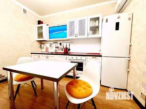 1-к квартира, посуточно, 42м2, 2/16 этаж