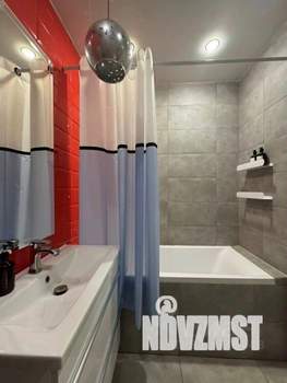 1-к квартира, посуточно, 34м2, 1/1 этаж