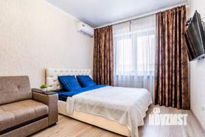 1-к квартира, посуточно, 32м2, 8/18 этаж