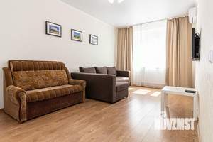 2-к квартира, посуточно, 75м2, 1/1 этаж