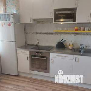 1-к квартира, посуточно, 39м2, 8/14 этаж