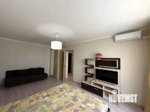 1-к квартира, на длительный срок, 38м2, 8/17 этаж