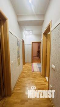 3-к квартира, на длительный срок, 120м2, 3/8 этаж