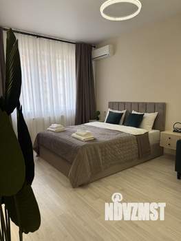 1-к квартира, посуточно, 42м2, 6/16 этаж