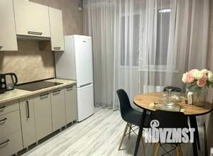 1-к квартира, посуточно, 40м2, 3/4 этаж