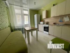 1-к квартира, посуточно, 42м2, 2/17 этаж