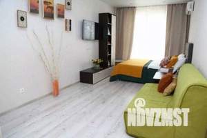 1-к квартира, посуточно, 47м2, 18/25 этаж