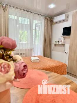 Студия квартира, посуточно, 15м2, 1/9 этаж