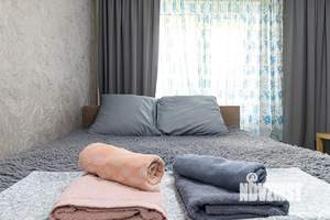 1-к квартира, посуточно, 42м2, 4/10 этаж