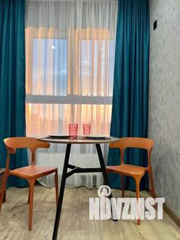 Студия квартира, посуточно, 30м2, 4/18 этаж