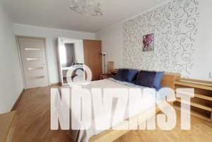 2-к квартира, посуточно, 76м2, 3/16 этаж