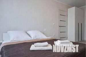 1-к квартира, посуточно, 38м2, 15/16 этаж