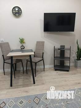 Студия квартира, посуточно, 35м2, 14/18 этаж