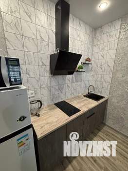 Студия квартира, посуточно, 31м2, 8/24 этаж