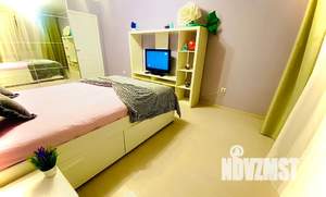 1-к квартира, посуточно, 40м2, 3/6 этаж