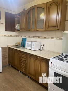 1-к квартира, посуточно, 37м2, 2/10 этаж