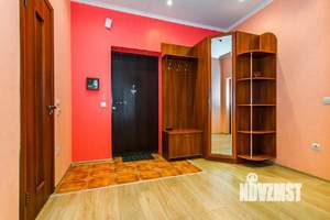 1-к квартира, посуточно, 53м2, 1/1 этаж