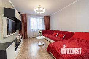 2-к квартира, посуточно, 72м2, 1/1 этаж