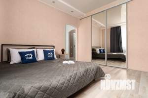 1-к квартира, посуточно, 45м2, 2/18 этаж