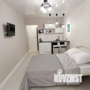 Студия квартира, посуточно, 25м2, 11/18 этаж