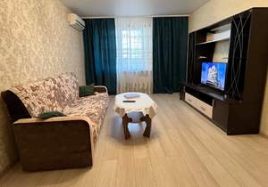 1-к квартира, на длительный срок, 60м2, 3/17 этаж