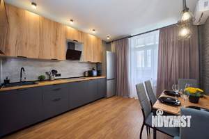 1-к квартира, посуточно, 38м2, 7/17 этаж